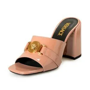 激安VERSACE ピンク メドューサ　スクエアトゥ エナメルミュール 新品 Medusa patent leather mules in pink - Versace | Mytheresa